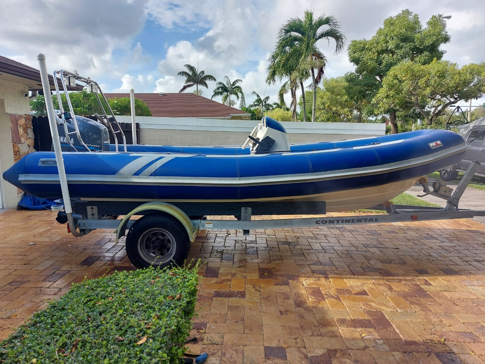 RIB retubing — new Hypalon tubes